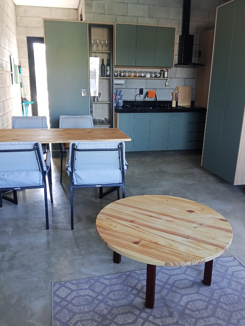 Casa Concreto cozinha — foto real
